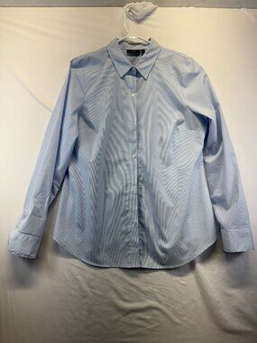Apt 9 Women's formal Shirt Sz 12 Light Blue striped